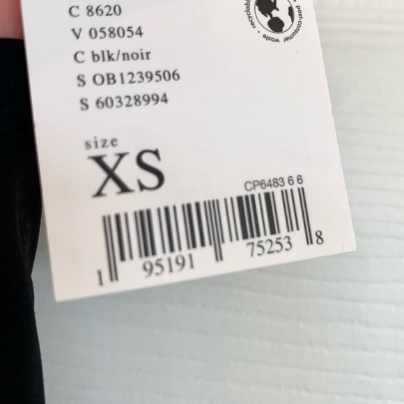 Black High-Waisted Cut-Out Ankle Wave Rider Active Workout Leggings - Picture 11 of 11